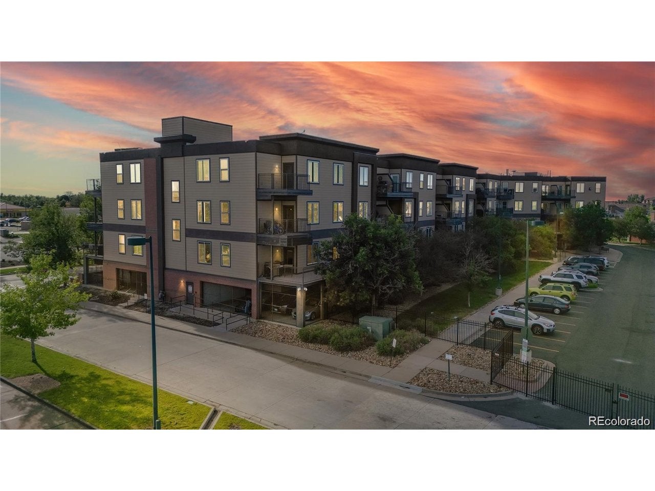15475 Andrews Dr 206 — photo