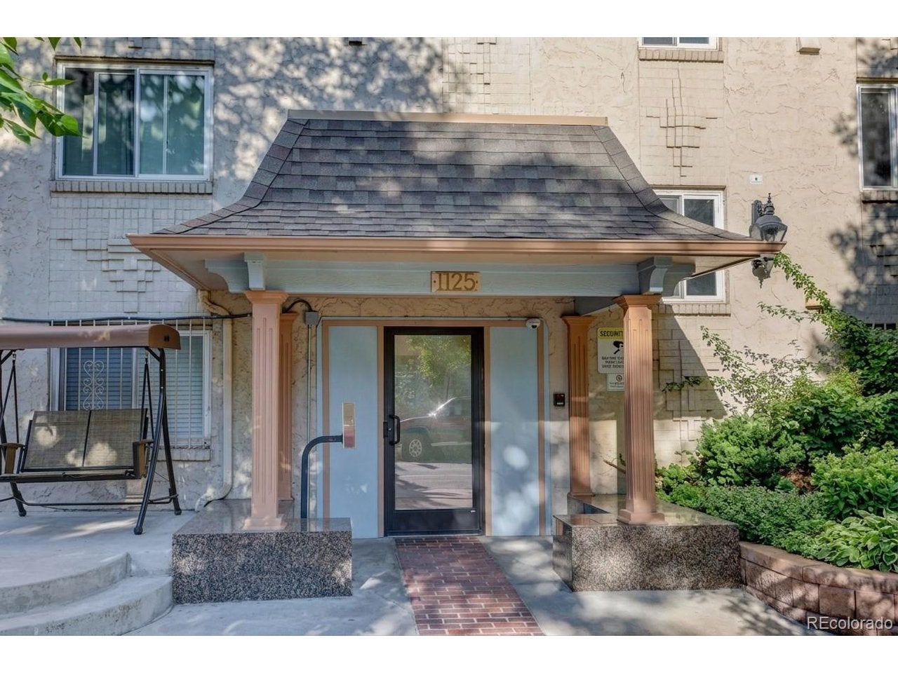 1125 N Washington St 201 — photo