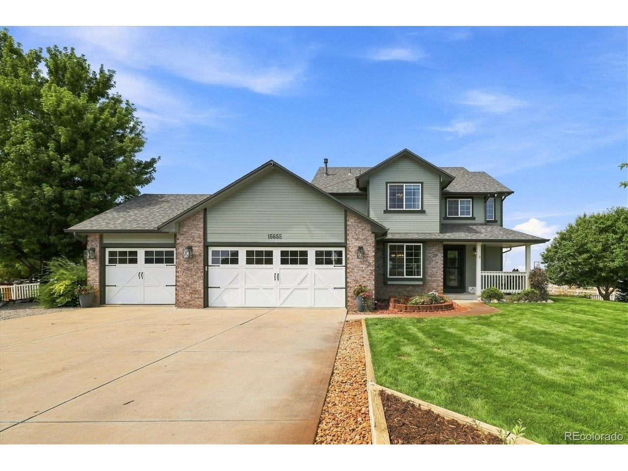 15655 Gadsden Dr — photo