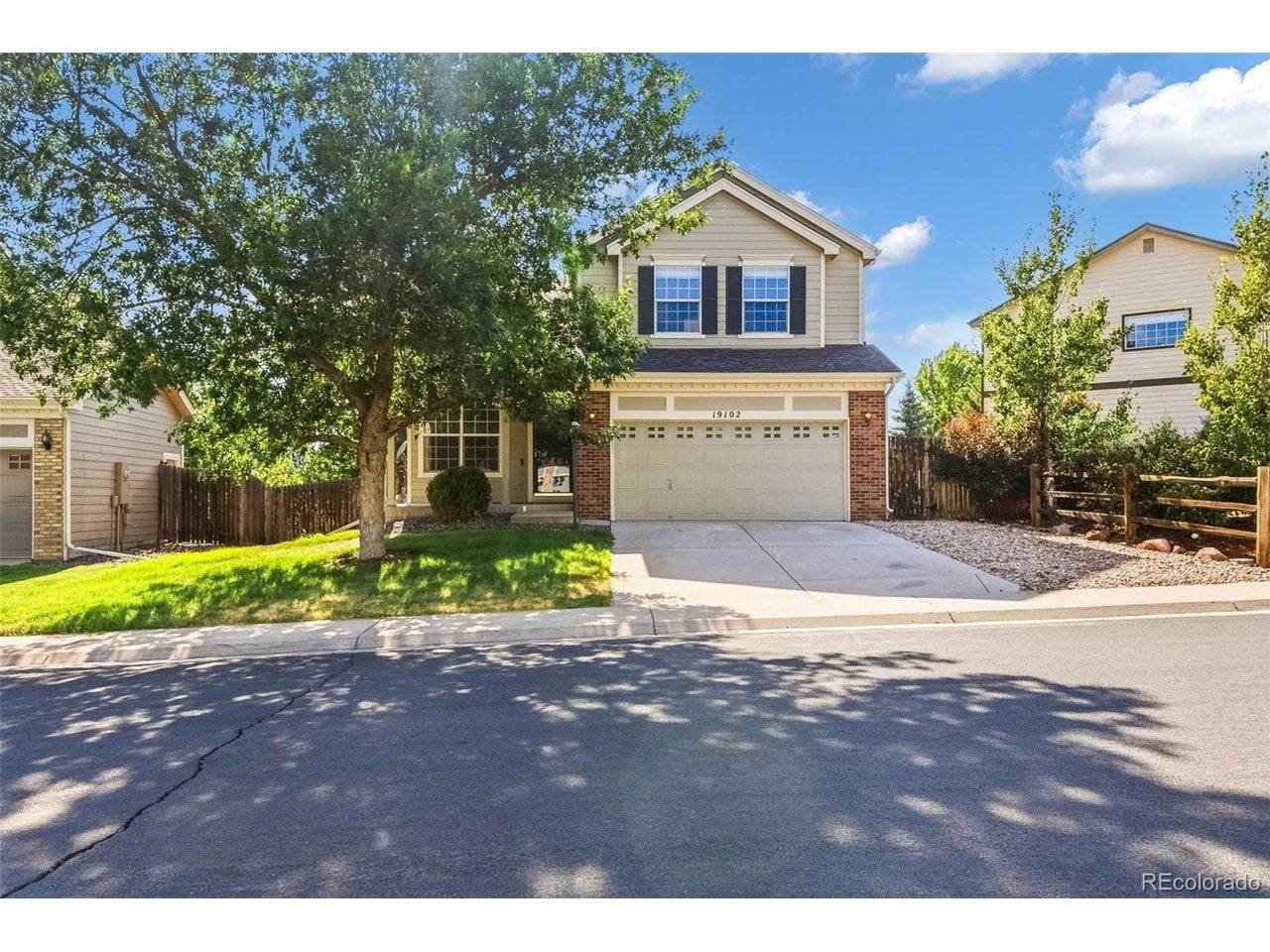 19102 E Crestridge Cir — photo