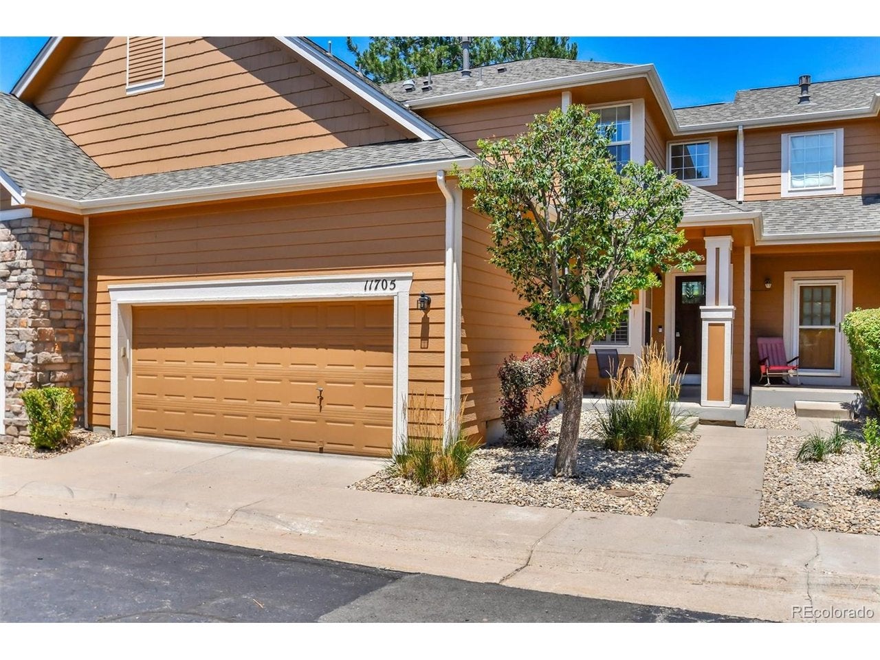 11705 W Stanford Ln — photo