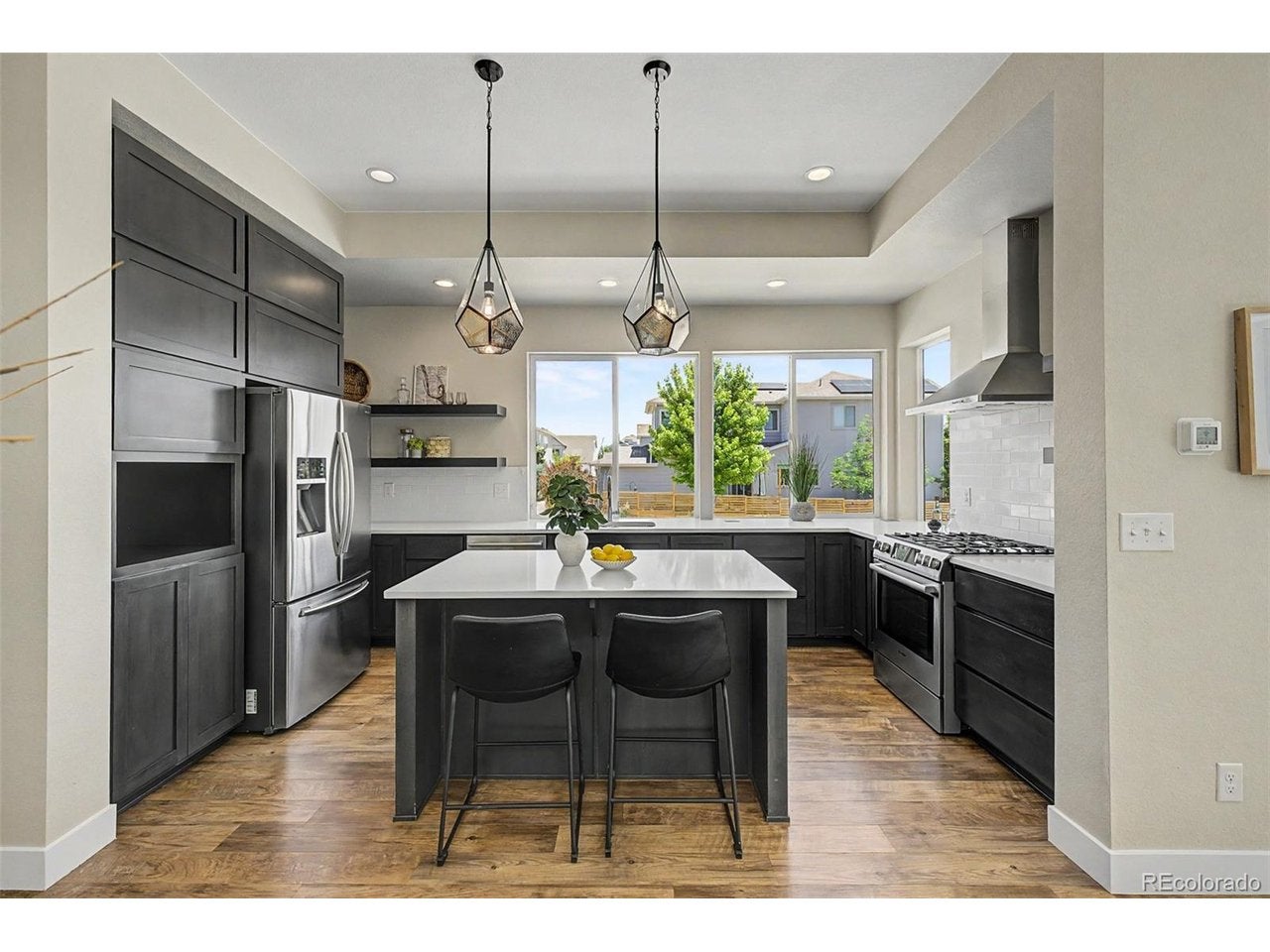 6707 Mariposa Ct — photo
