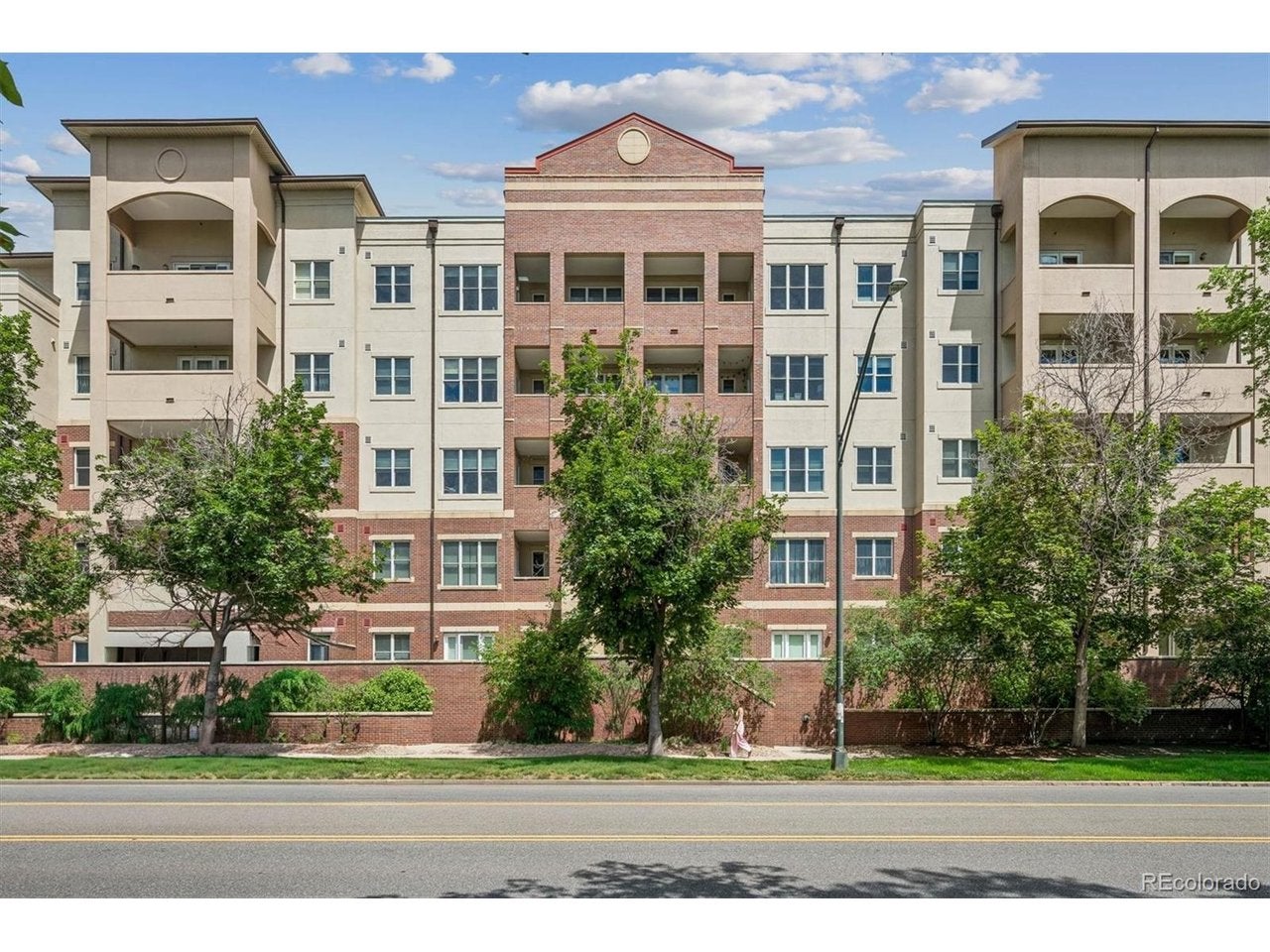 2200 S University Blvd 403 — photo