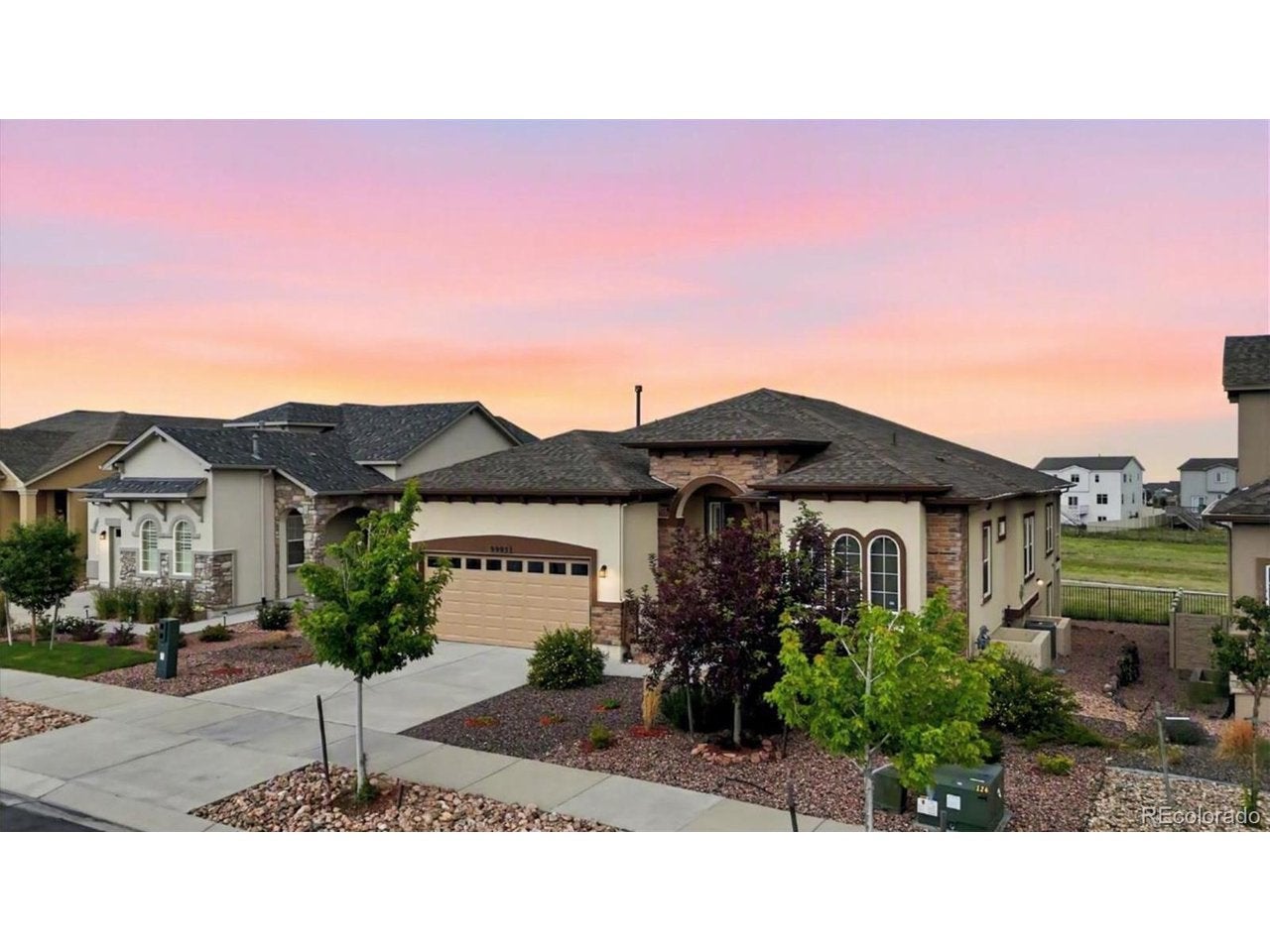 9993 Golf Crest Dr — photo