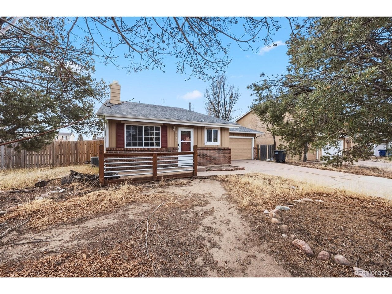 2105 Endicott Ct — photo