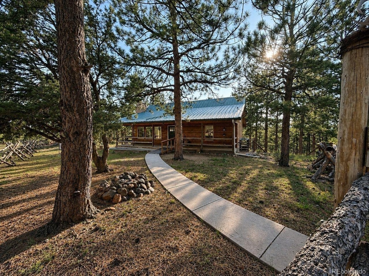 4701 County Road 323 — photo