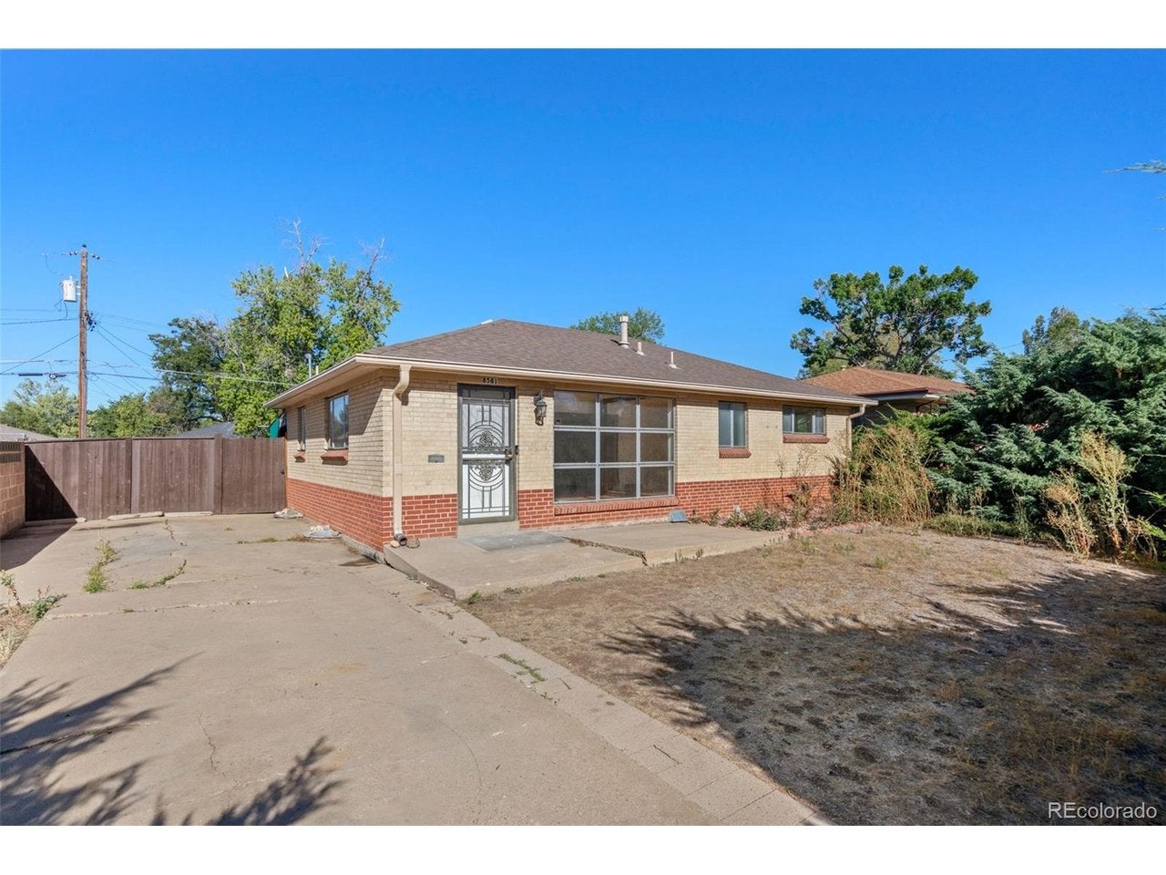 8581 Crescent Dr — photo