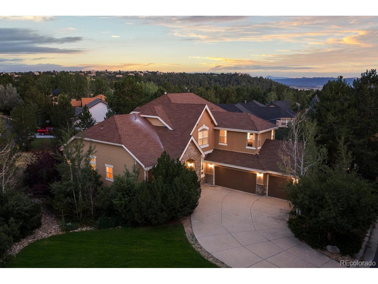 7284 Timbercrest Ln — photo