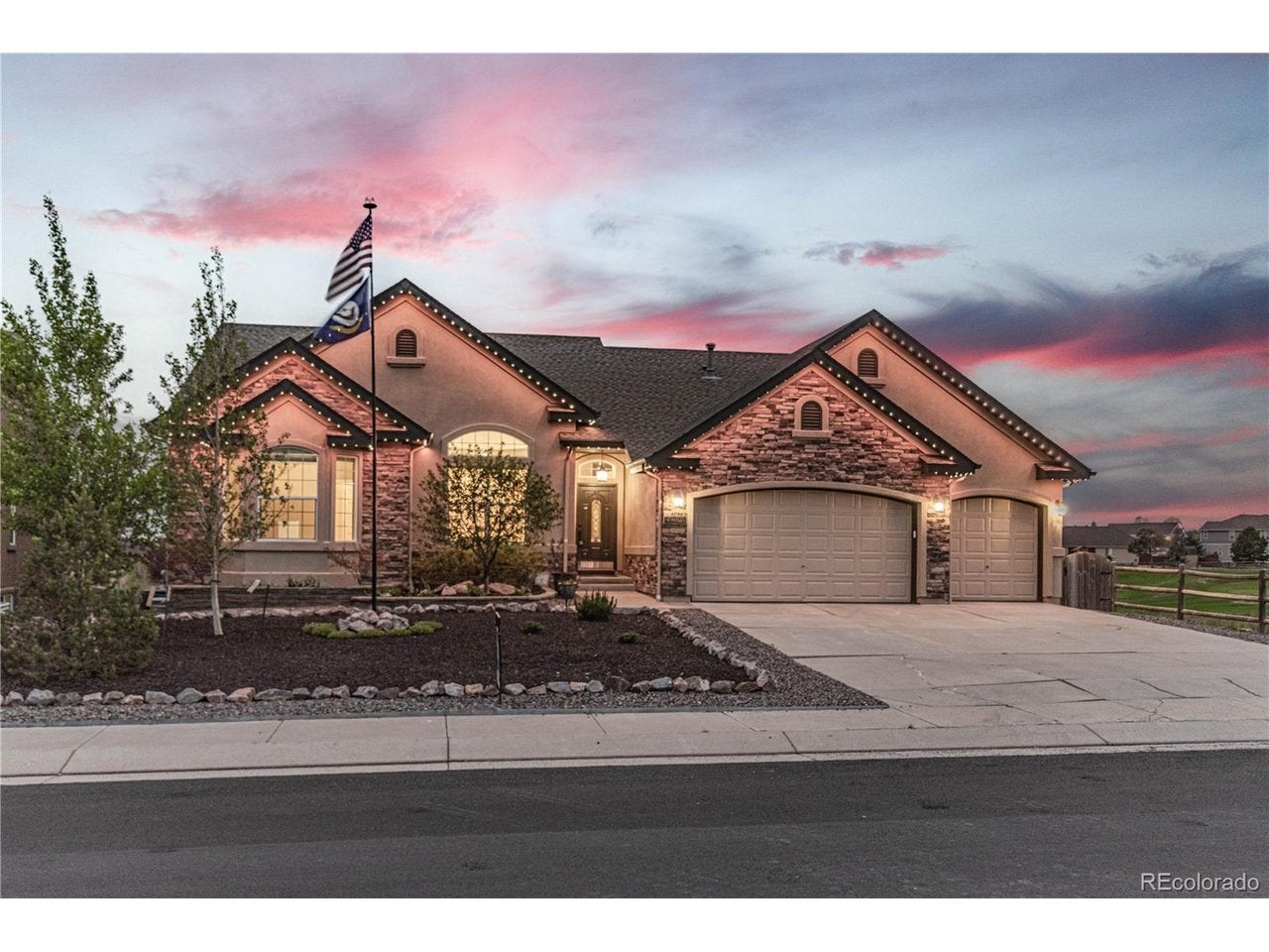 10862 Torreys Peak Way — photo