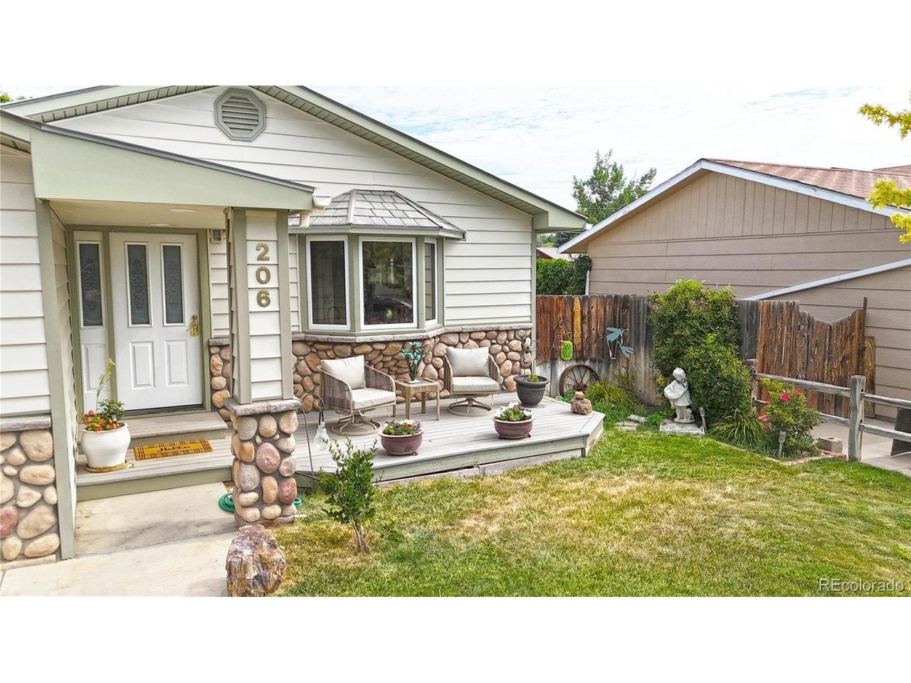 206 E Rangely Ave, Rangely, CO 81648 — photo 3