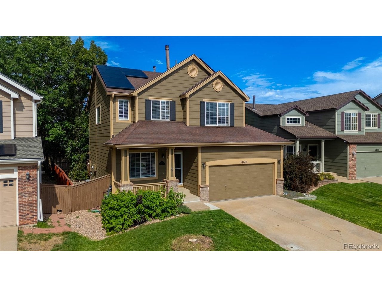 10240 Rotherwood Cir — photo