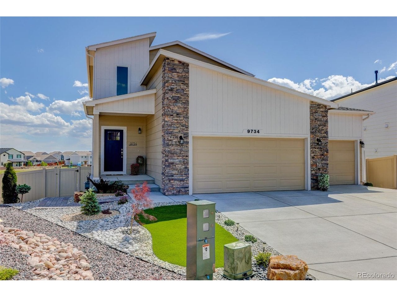 9734 Hidden Ranch Ct — photo
