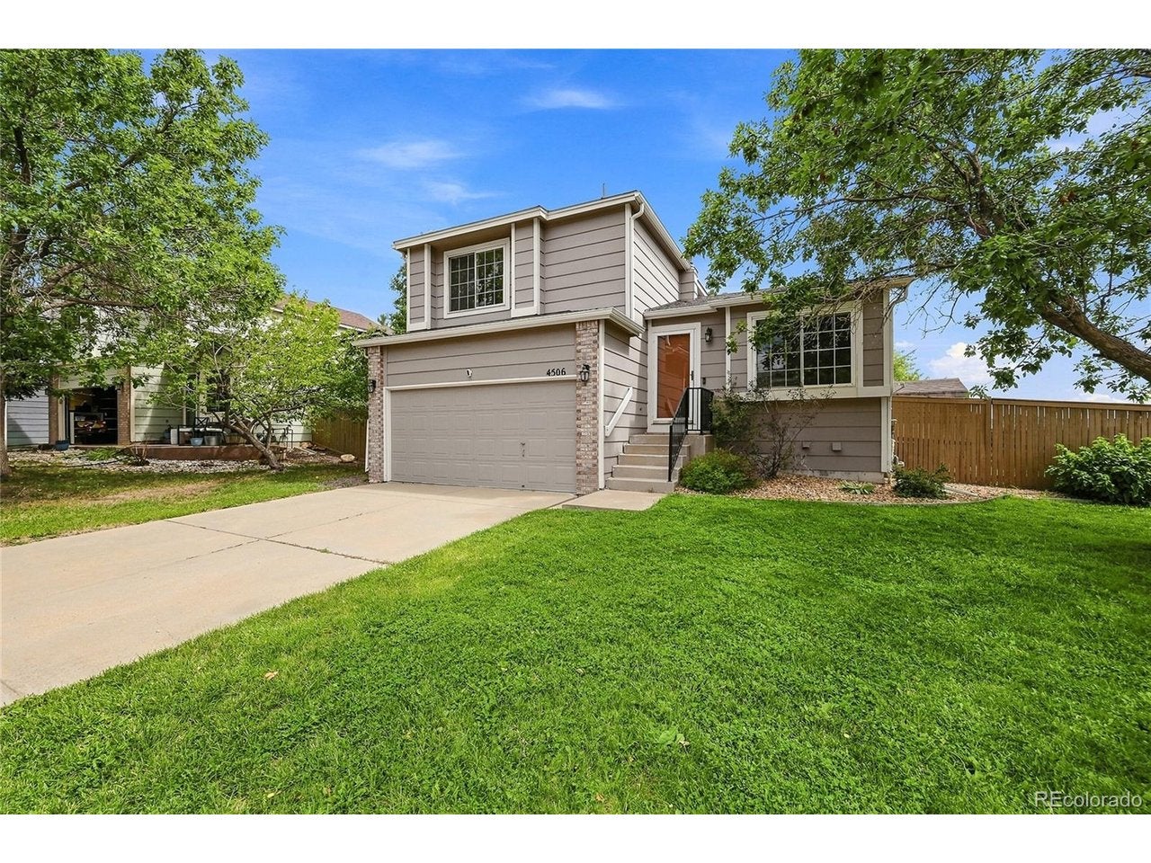 4506 N Wildflowers Way — photo