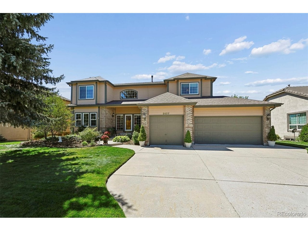 2527 Craycroft Dr — photo