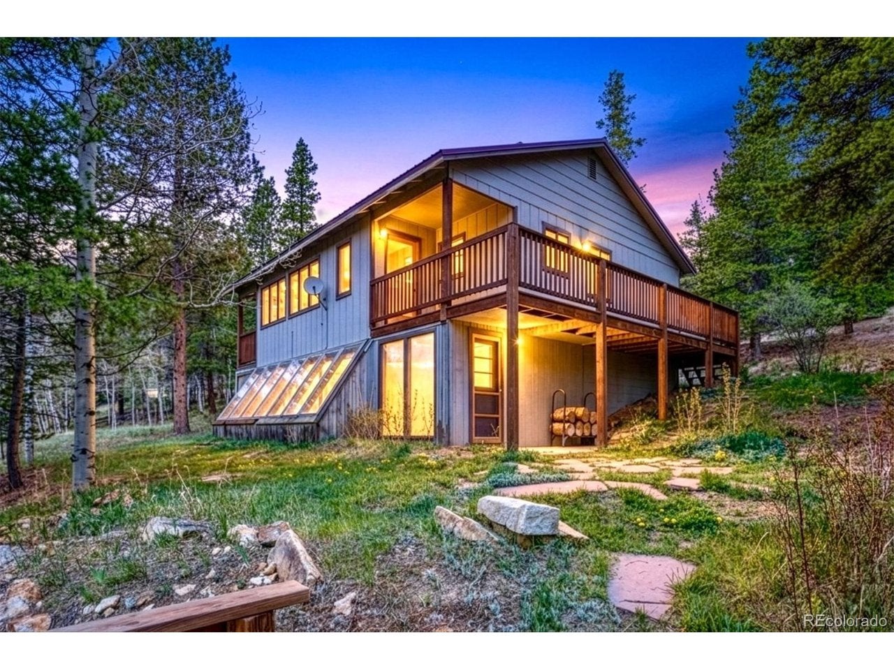 414 Upper Travis Gulch Rd — photo