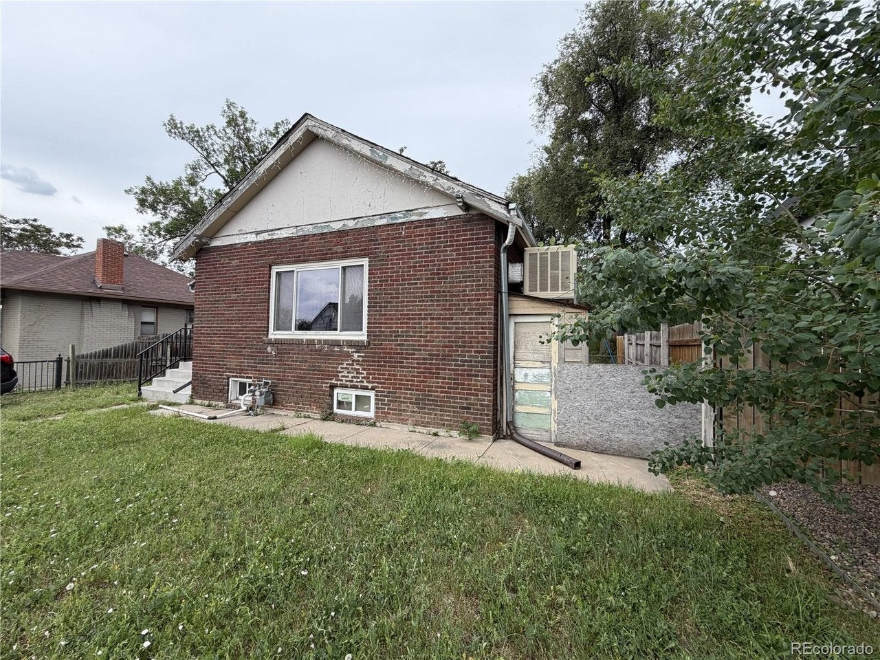 Home in Denver, CO 80211 — photo 3