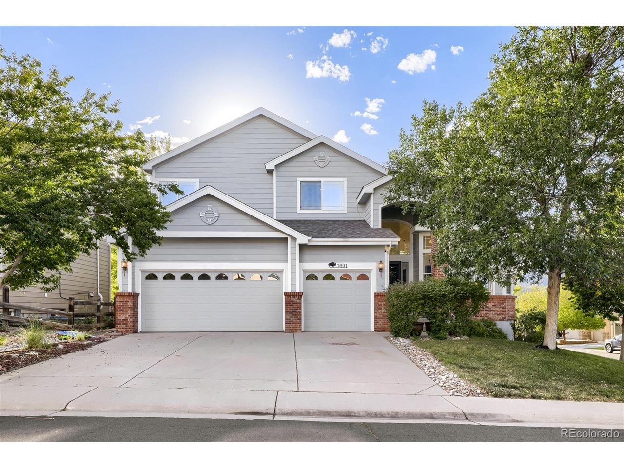 7691 Bison Ct — photo