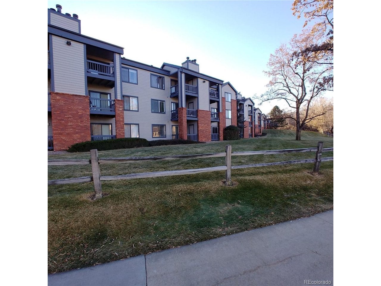 2727 Folsom St 109 — photo