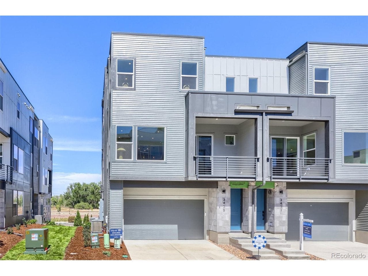 3435 W Elmhurst Pl — photo