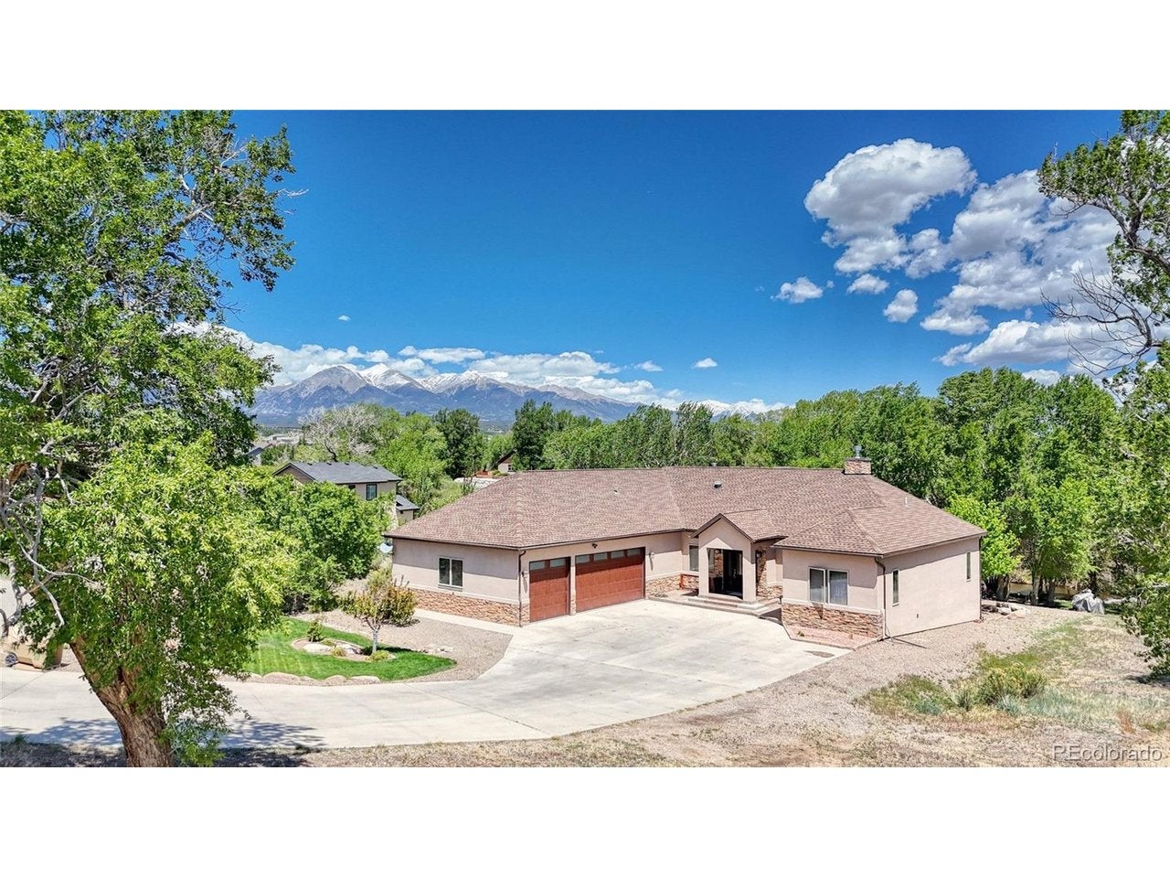 1113 Little River Ln — photo