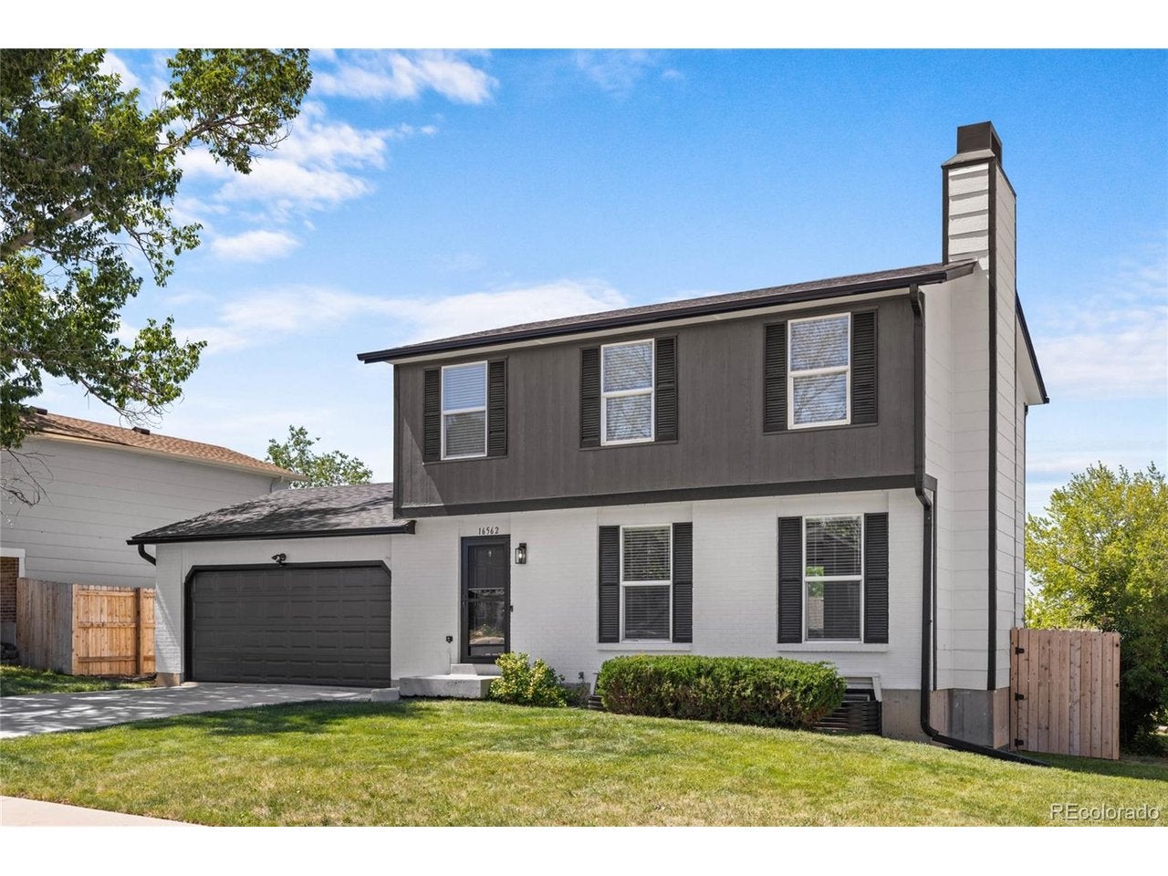 16562 E Louisiana Dr — photo