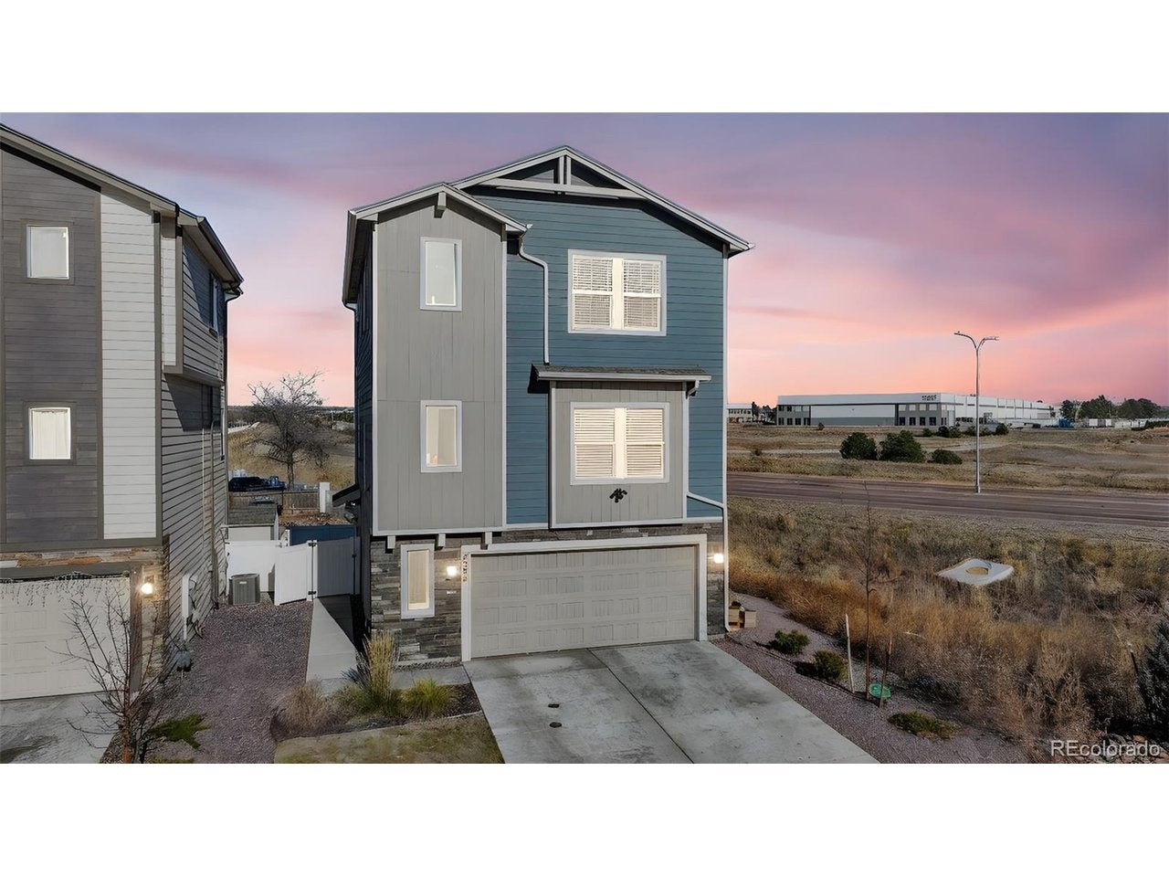 Home in Colorado Springs, CO 80916 — photo 2