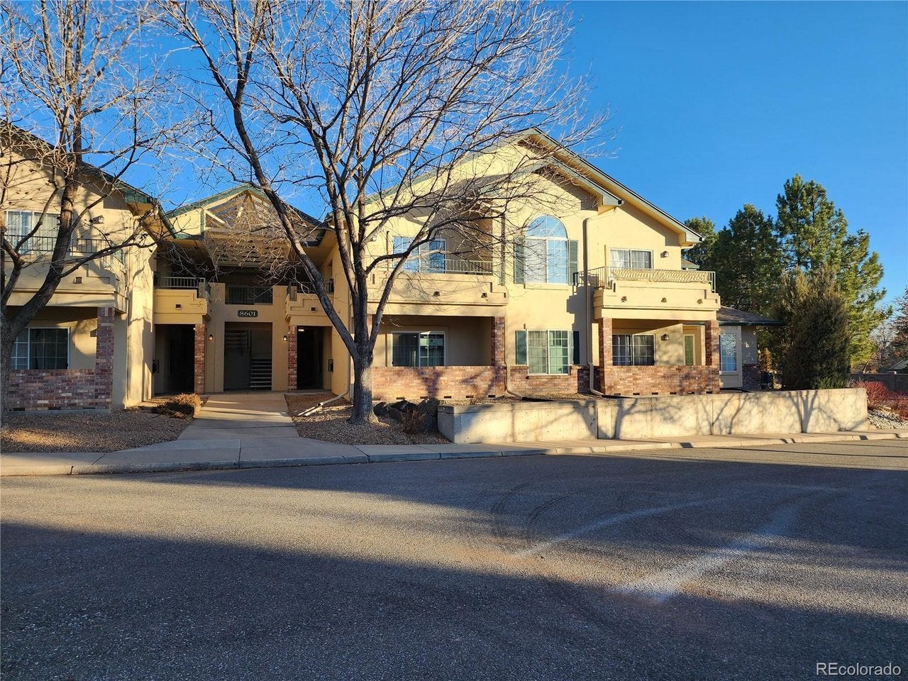 8601 E Dry Creek Rd E 8601-112 — photo
