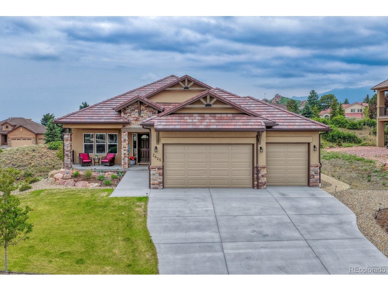 2625 Brogans Bluff Dr — photo
