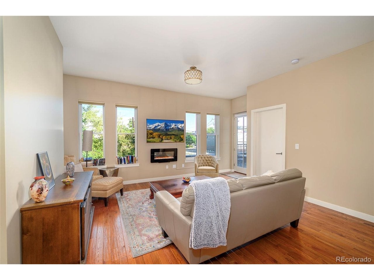 410 Acoma St 203 — photo