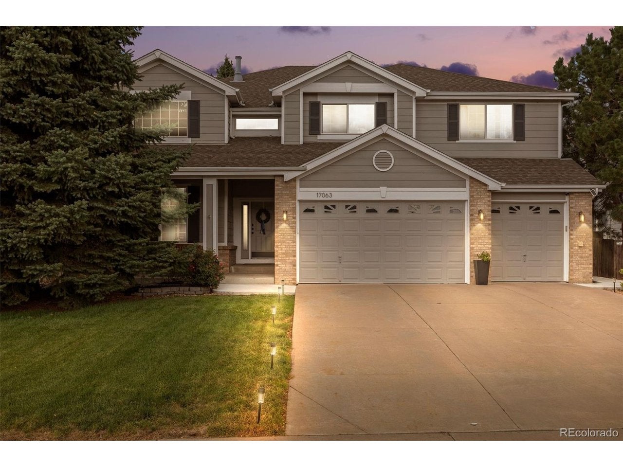 17063 E Rosebay Cir — photo