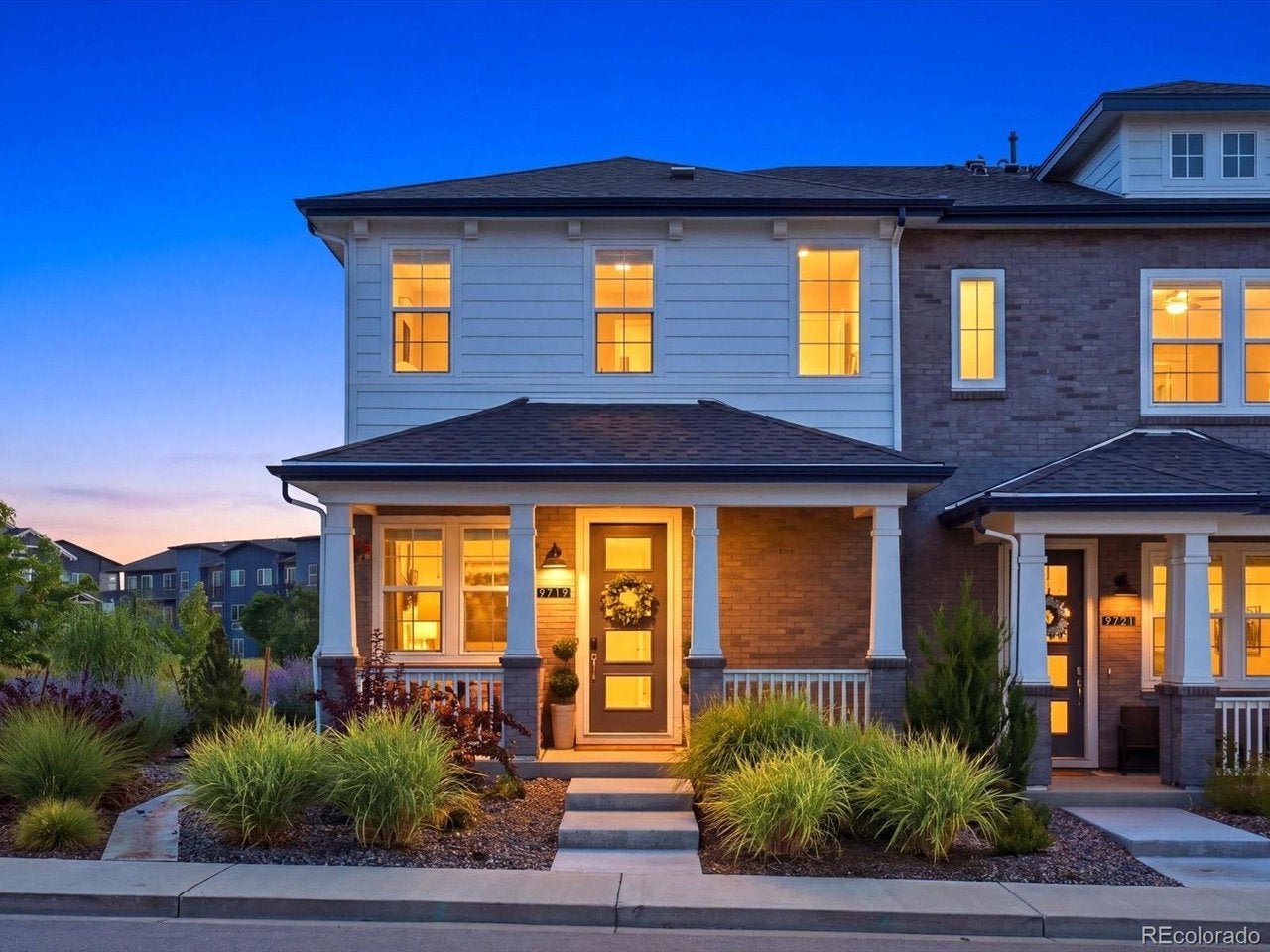 9719 Browns Peak Cir — photo