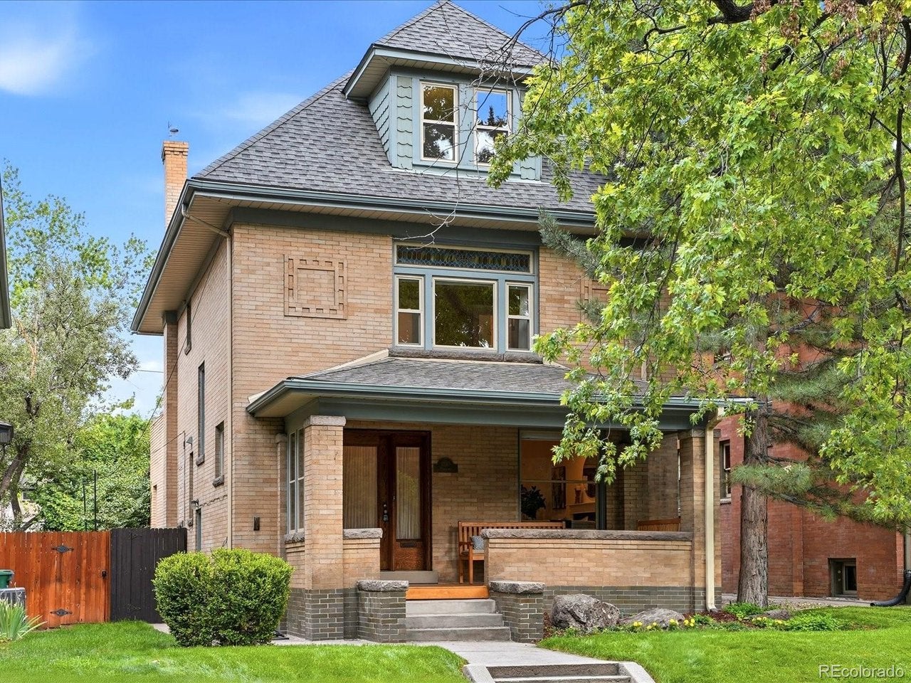 1330 Milwaukee St — photo