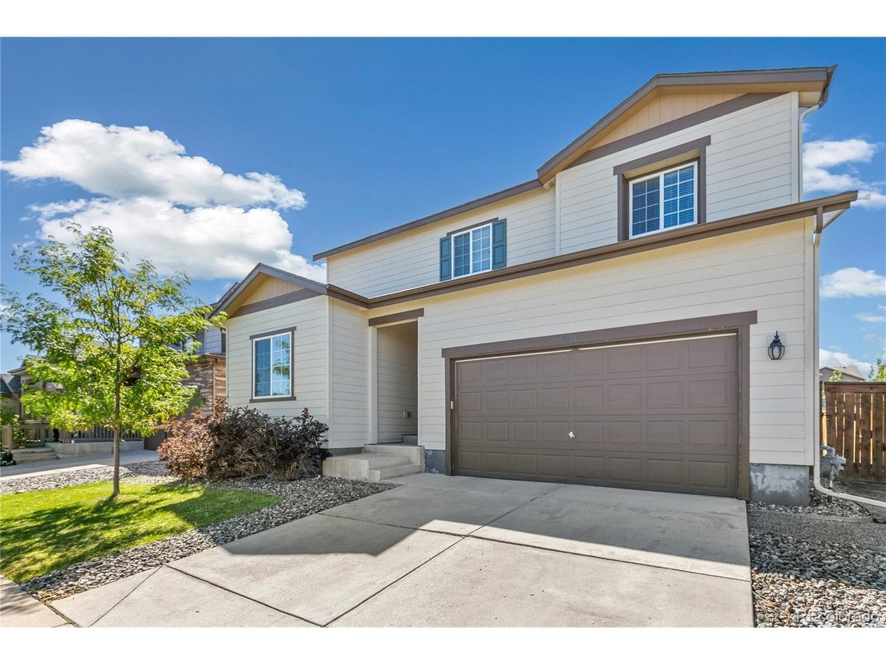 15996 Hayloft Ln — photo