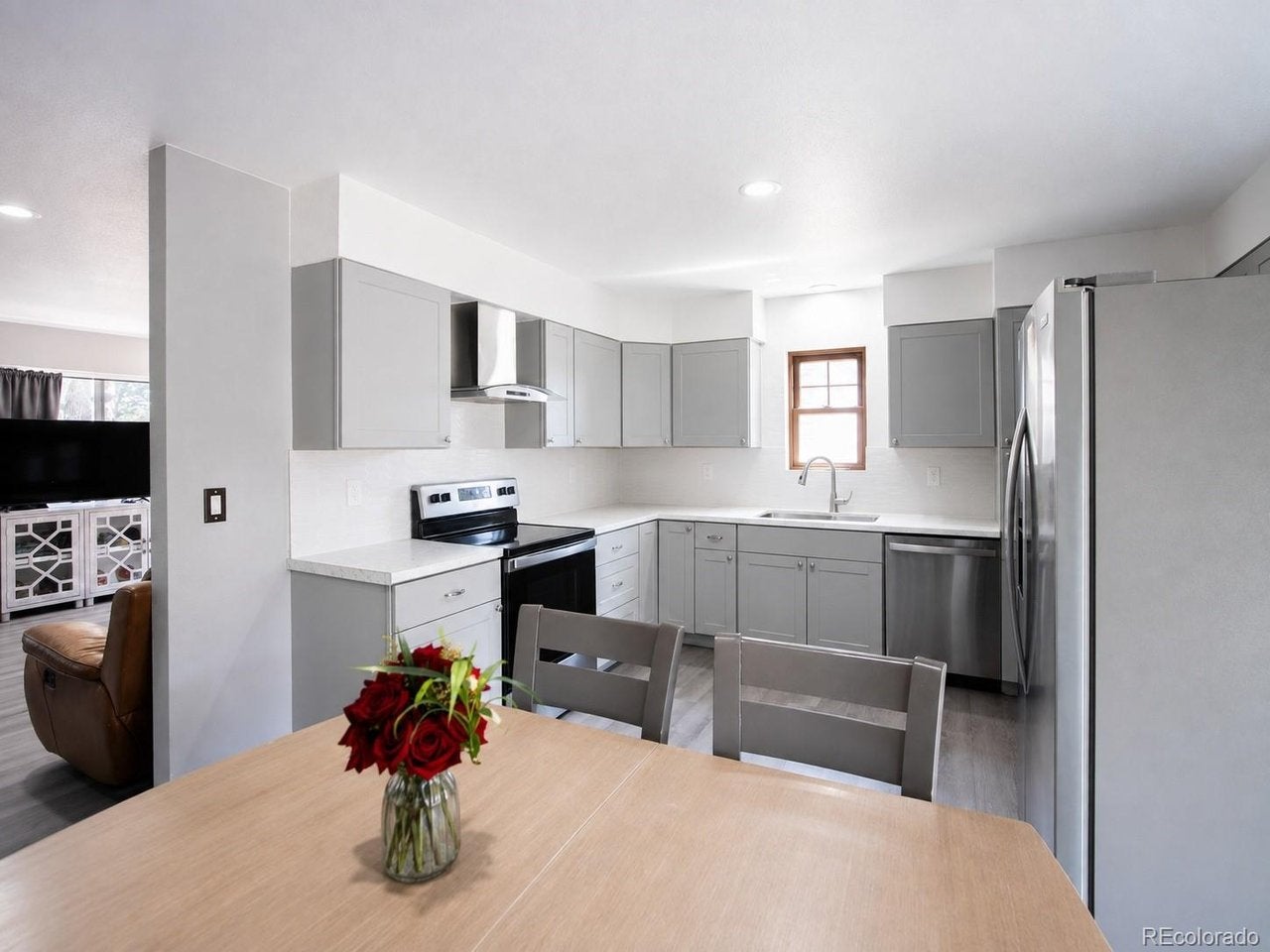 1307 Grays Peak Dr — photo