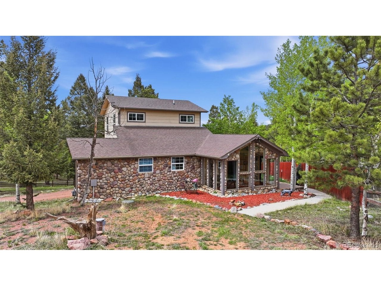 1625 N Mountain Estates Rd — photo