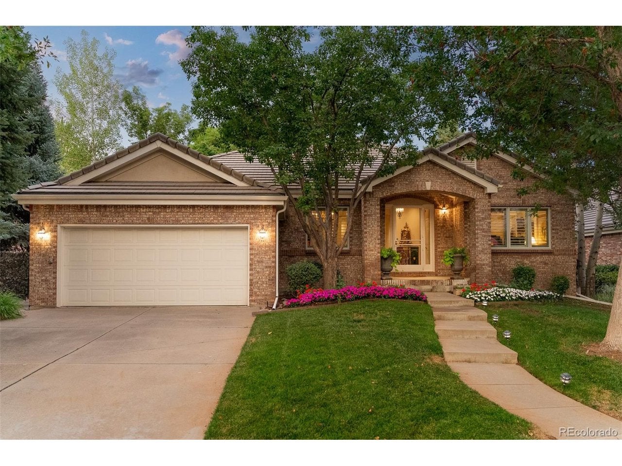41 Silver Fox Cir — photo