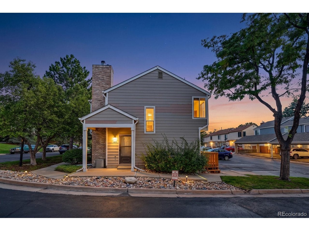 822 Summer Dr — photo