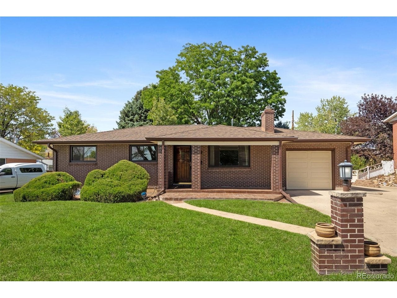 6565 Winona Ct — photo