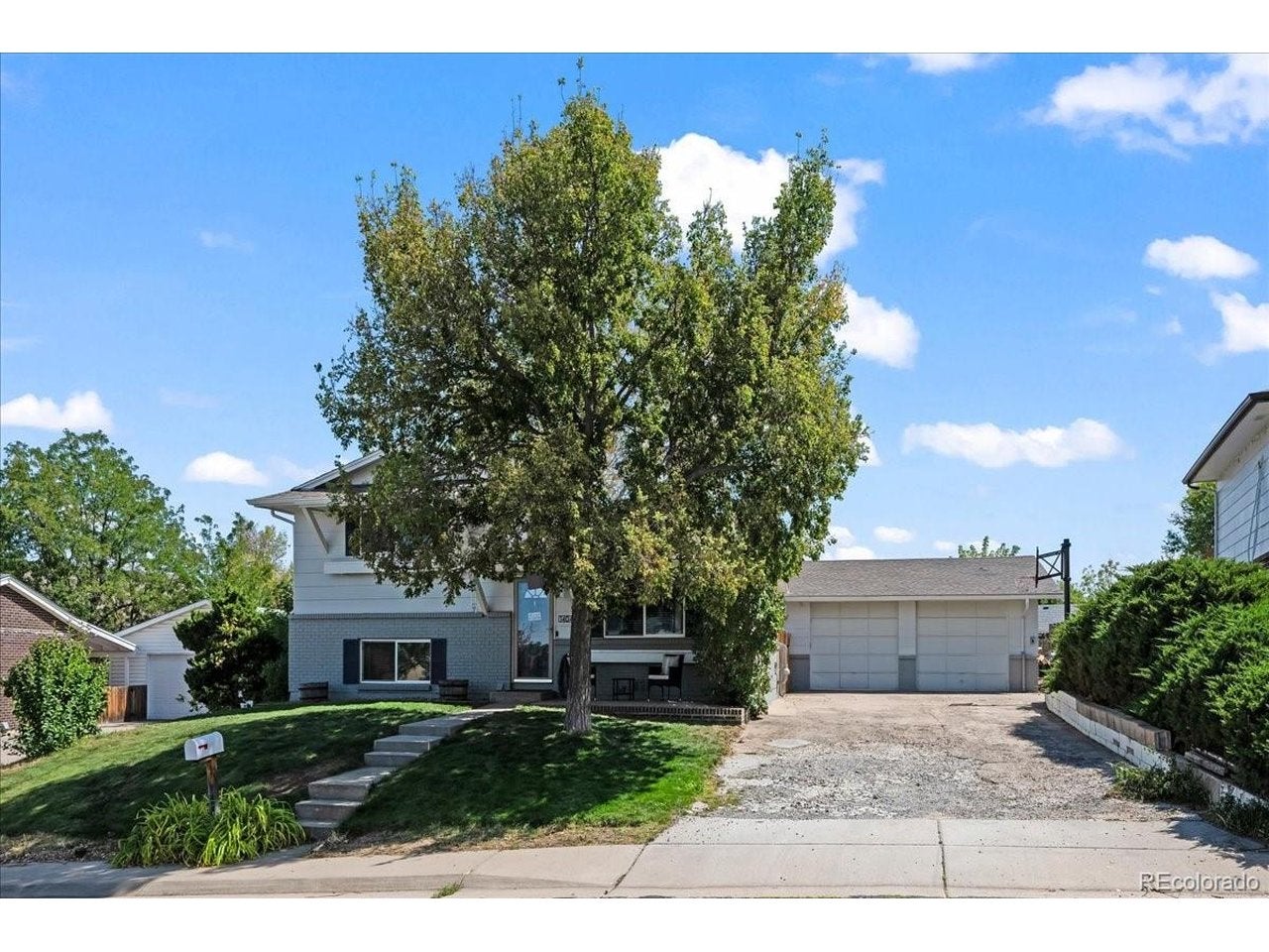 1404 Explorador Calle — photo