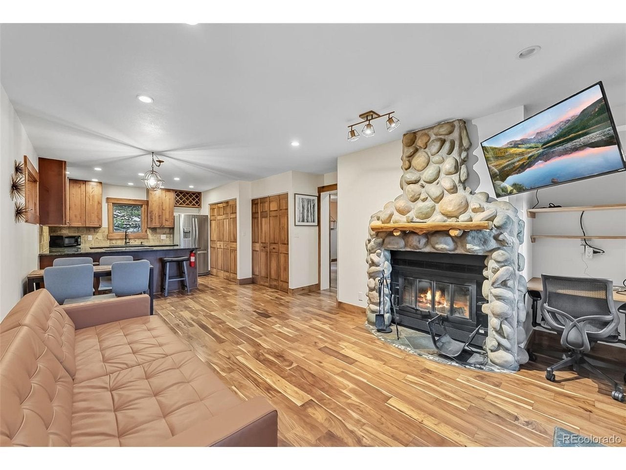 120 Atlantic Lode 3 — photo