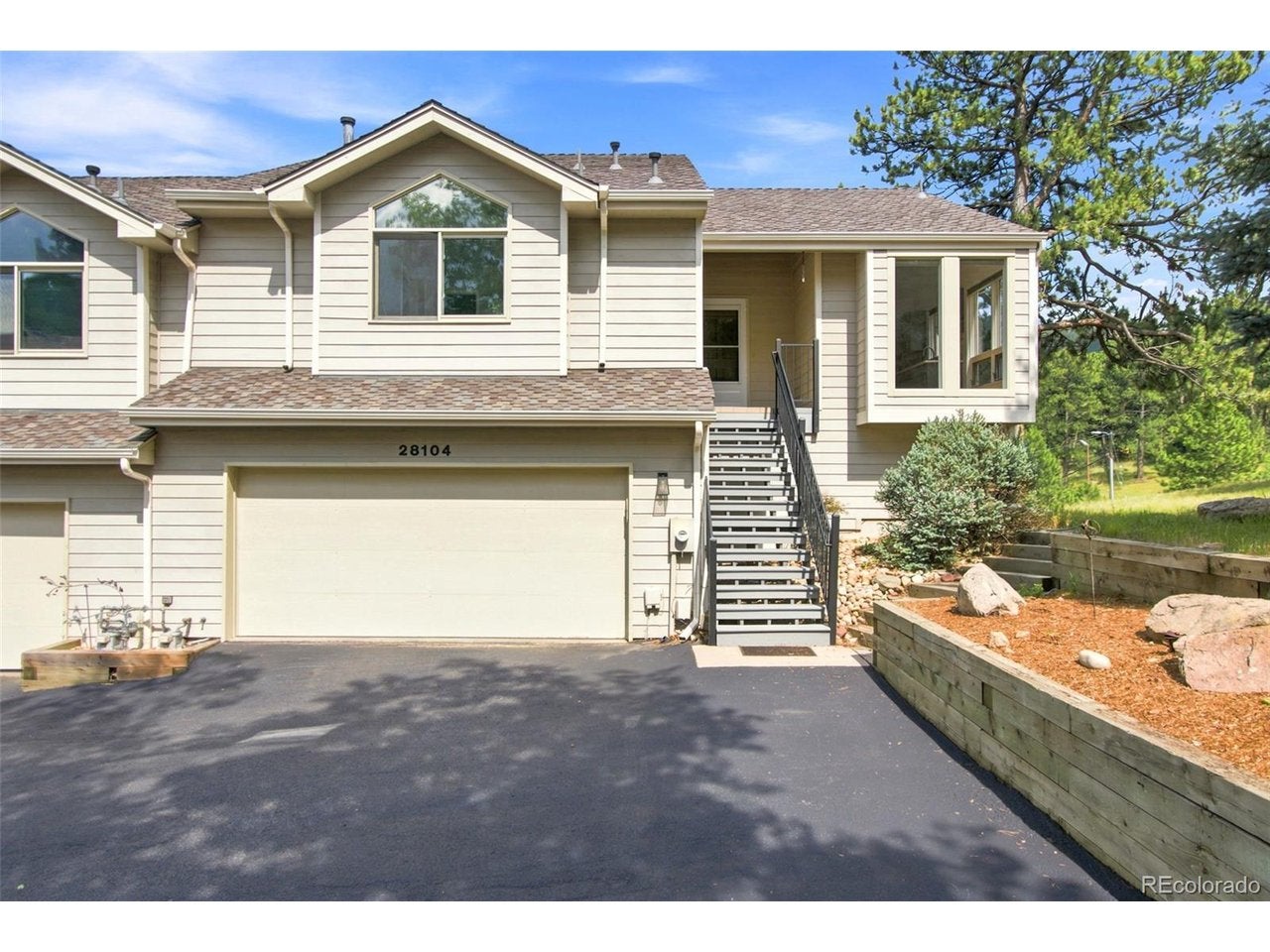 28104 Meadow Dr — photo