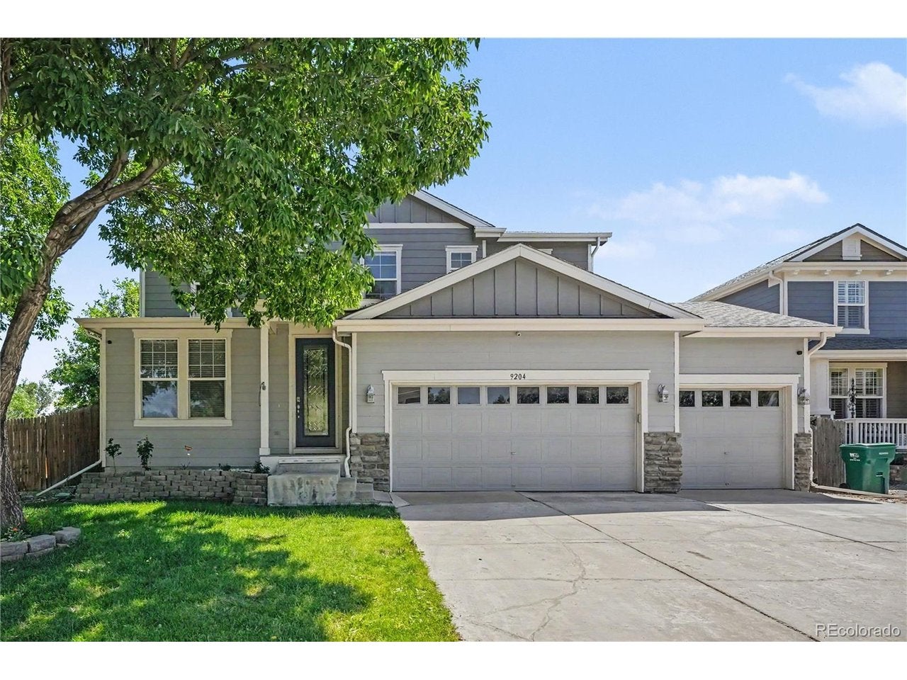 9204 W Radcliffe Pl — photo