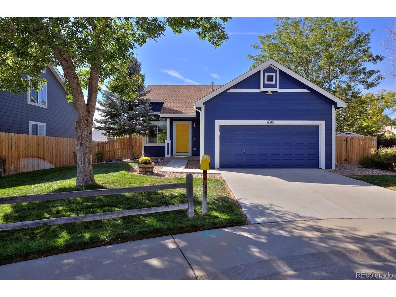 4316 Cambridge Ave — photo