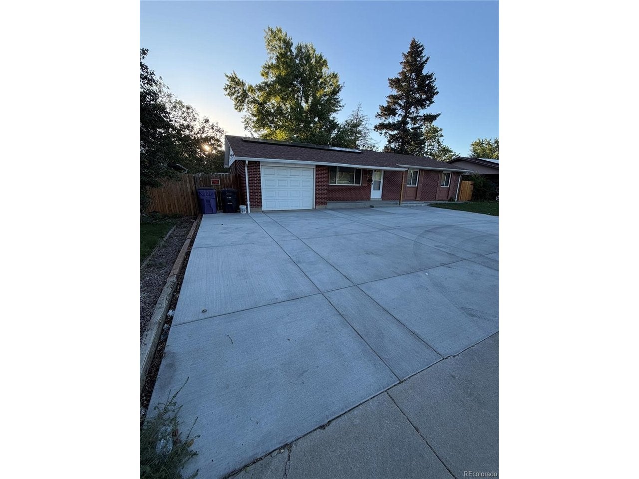 3011 S Sheridan Blvd — photo