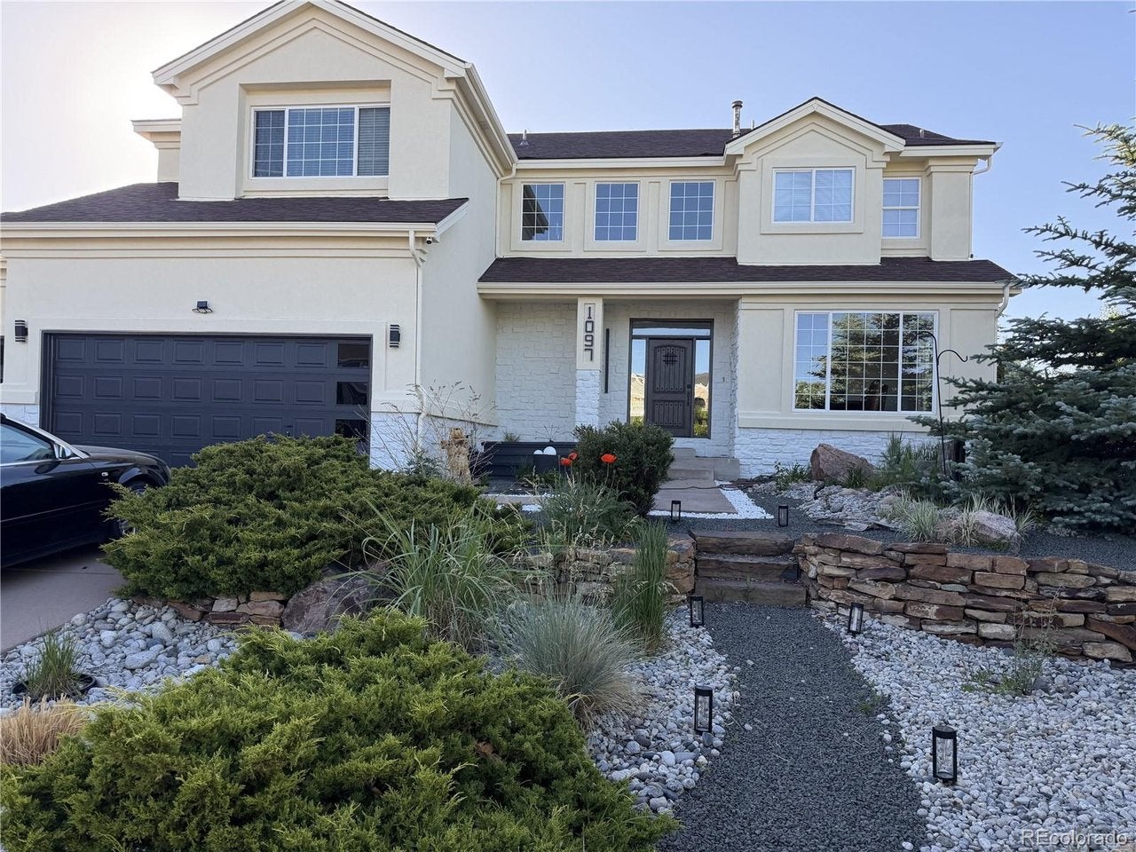 1097 Prickly Pear Pl — photo