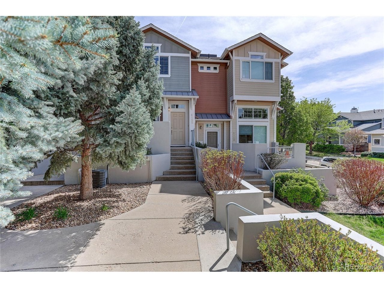 4122 Riley Dr — photo
