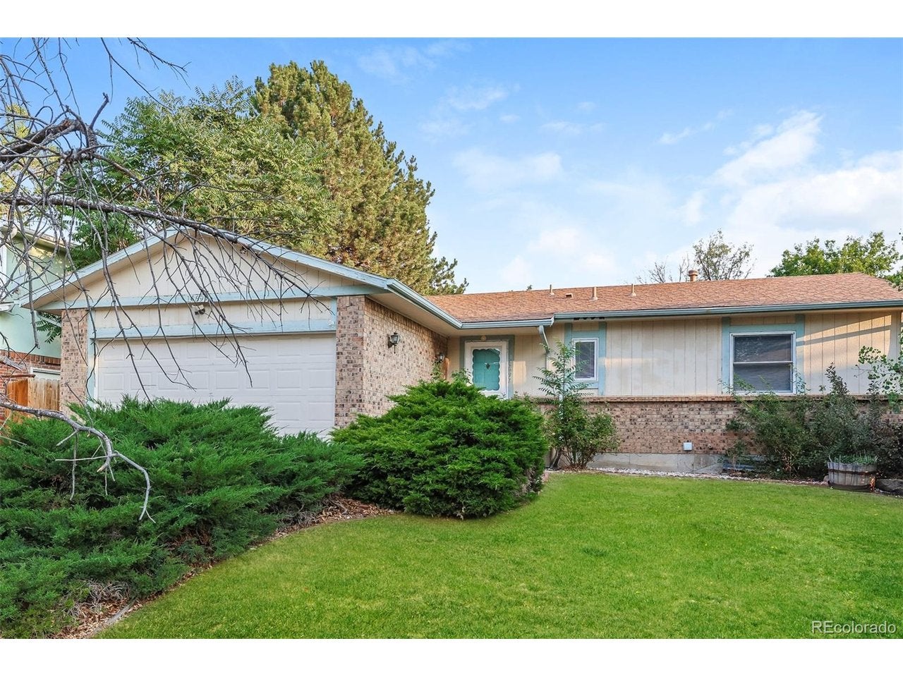 14697 E Oregon Dr — photo