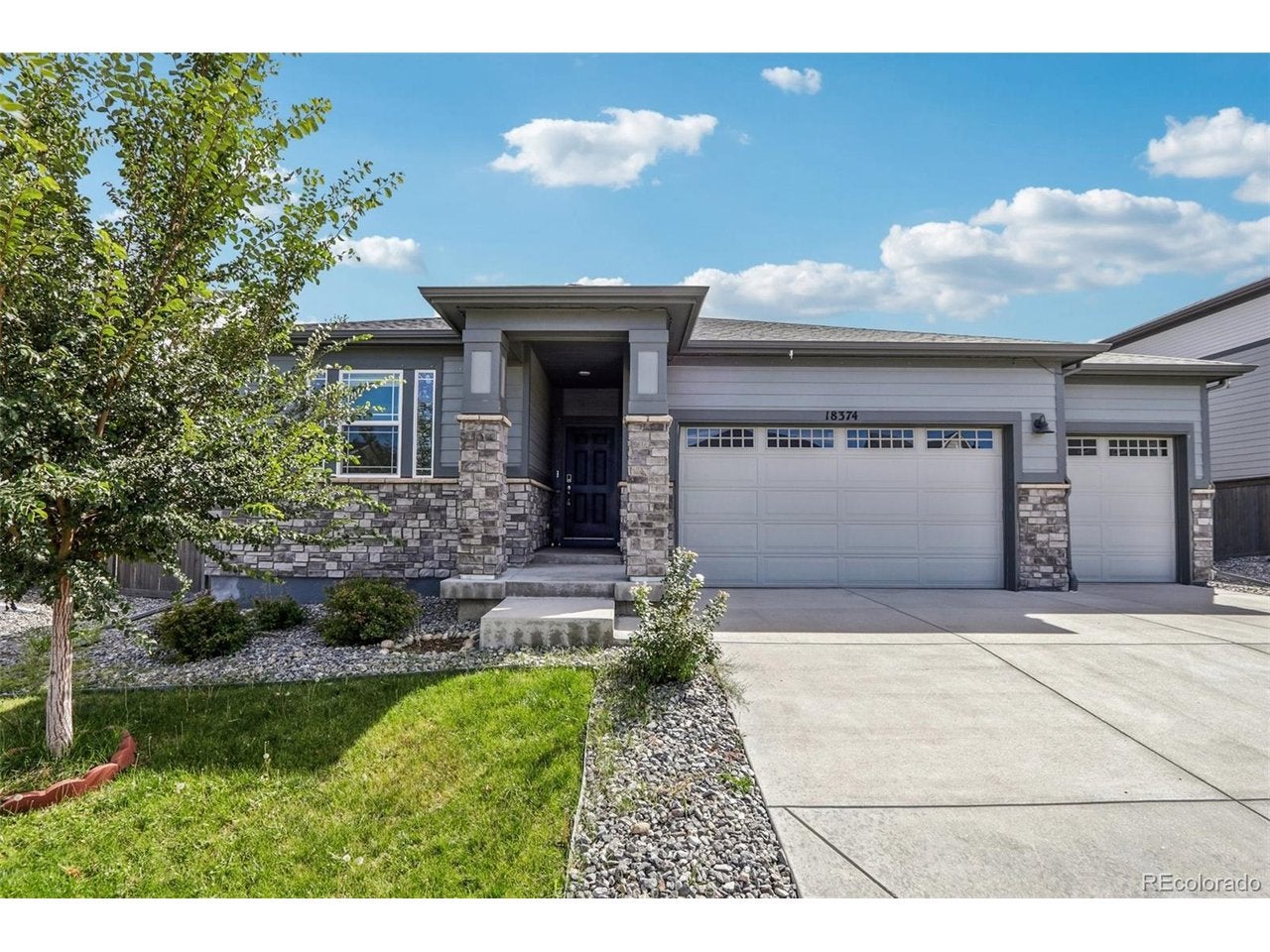 18374 Grosbeak Pl — photo