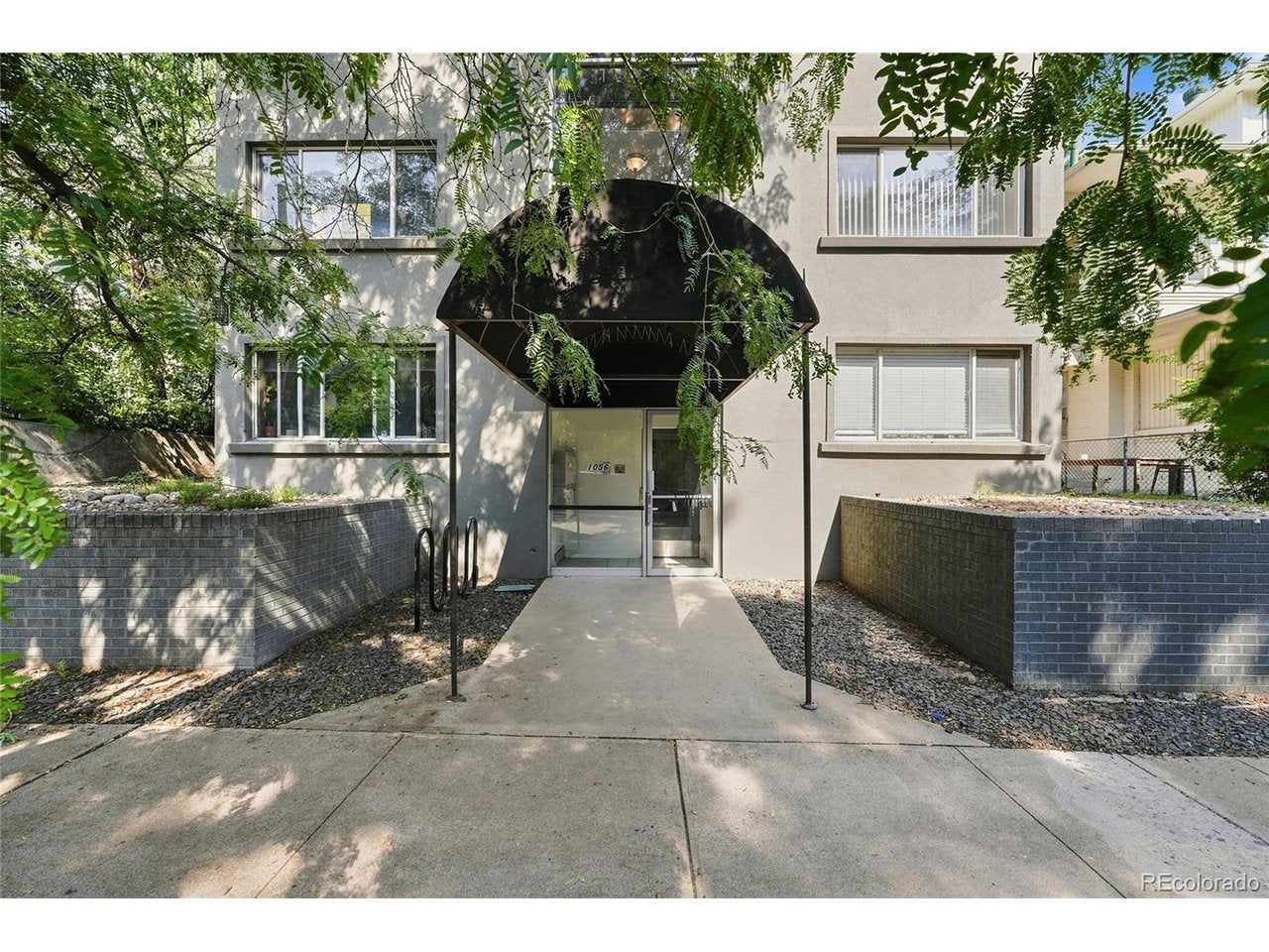 1056 N Marion St 203 — photo