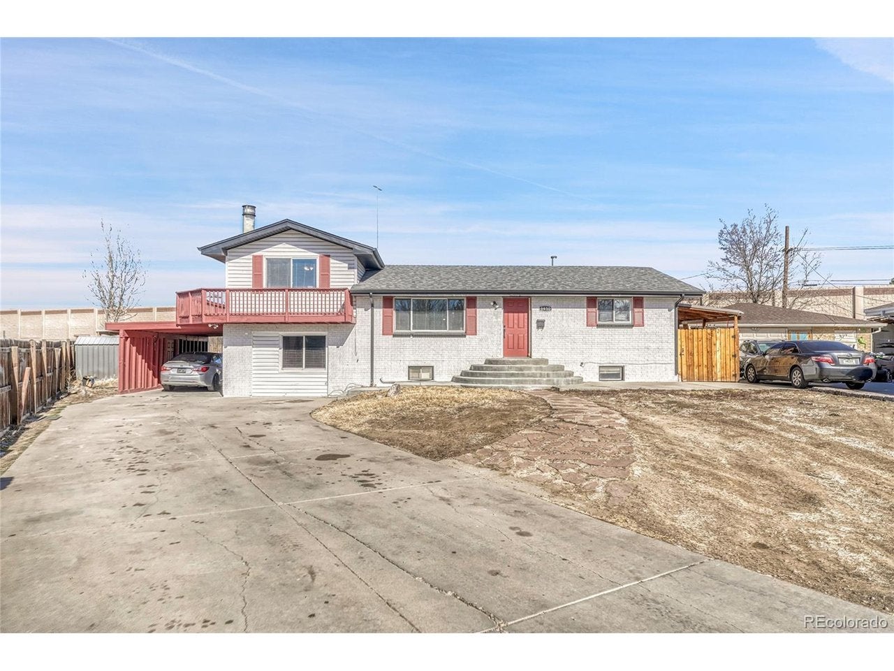 8450 Turnpike Dr — photo